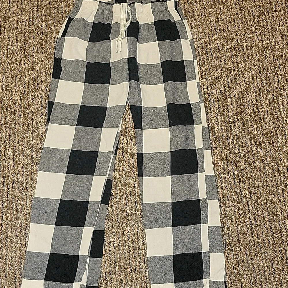 BUNDLE Plaid Pajama Bottoms - Black, White, Red - Picture 6 of 8